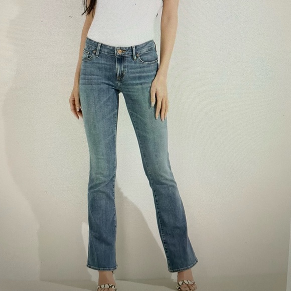 Guess Ryder Low - Rise Flare Jeans. Light Breeze. Size 30. - Picture 2 of 12